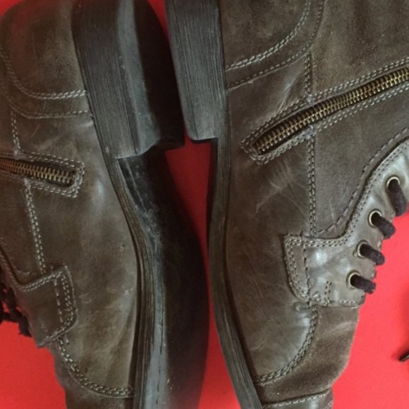 STEVE MADDEN ZIPPER LEATHER